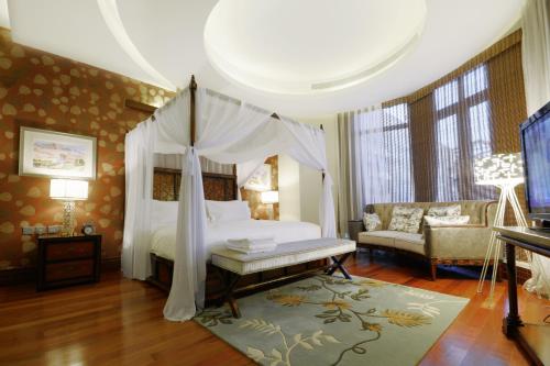 Goot Resorts